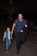 Emraan Hashmi leaves for New Year